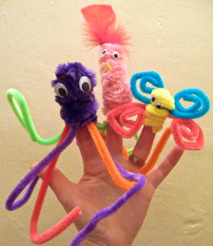 Pipe cleaner finger puppets